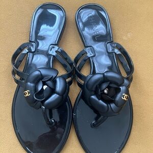 CHANEL Black Camellia Jelly Sandal Thong Slides